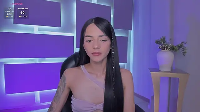 Snapshot of HannahJamesX chatting on 02-06-26, 03:22 HannahJamesX online show from 02-06-26, 03:22
