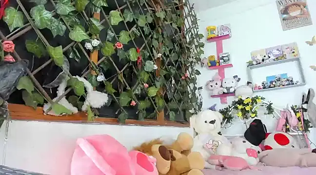 Snapshot of LunaDeCristall chatting on 01-29-25, 12:54 LunaDeCristall online show from 01-29-25, 12:54