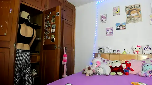 Snapshot of LunaDeCristall chatting on 09-09-25, 07:19 LunaDeCristall online show from 09-09-25, 07:19