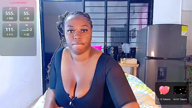 Snapshot of CiaraEbony chatting on 03-09-25, 08:18 CiaraEbony online show from 03-09-25, 08:18