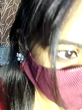 Snapshot of Monalisha_G chatting on 06-11-26, 08:12 Monalisha G online show from 06-11-26, 08:12