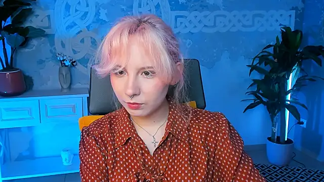 JasmineMilko online show from 02-05-25, 05:09