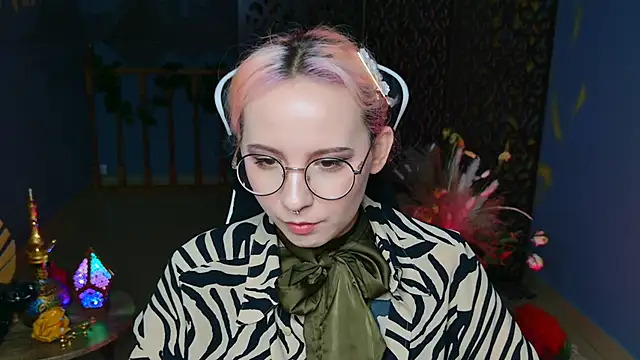 JasmineMilko online show from 02-21-25, 08:07