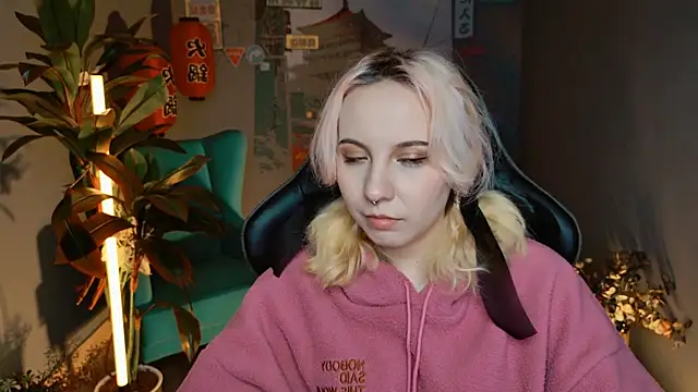 JasmineMilko online show from 03-09-25, 09:35