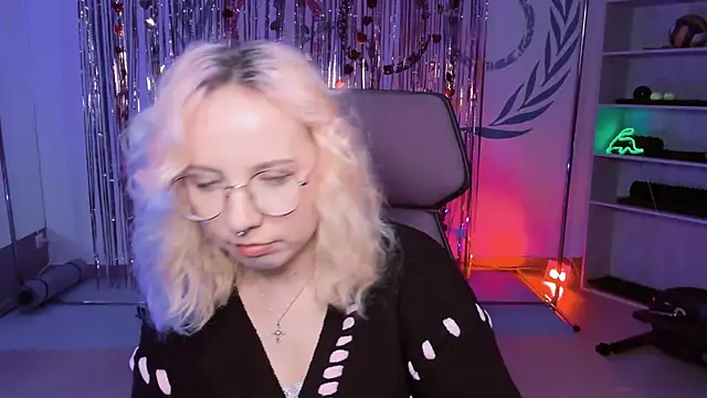 JasmineMilko online show from 03-12-25, 09:34