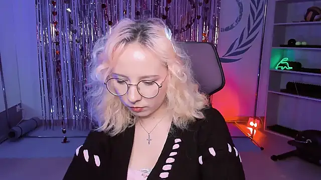 JasmineMilko online show from 03-12-25, 12:36