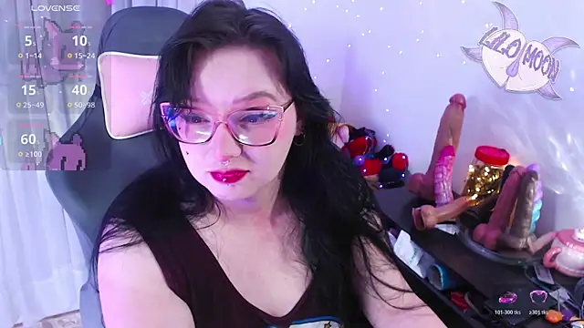 LiloMoon69 online show from 04-14-26, 02:50