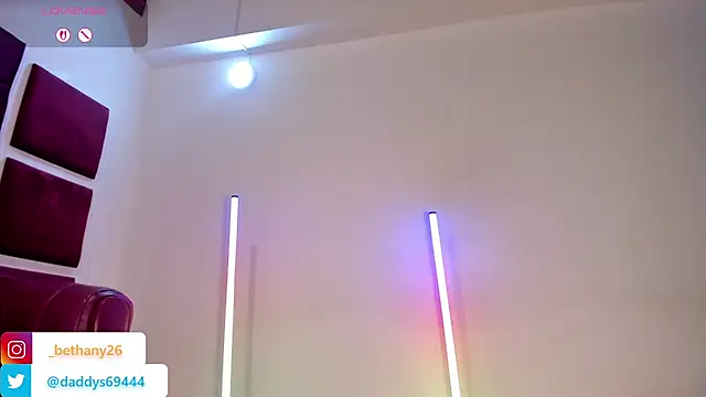 Daddysgirl1  online show from 03-10-26, 08:36