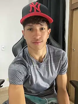  CamiloBass online show from 03-06-26, 01:13