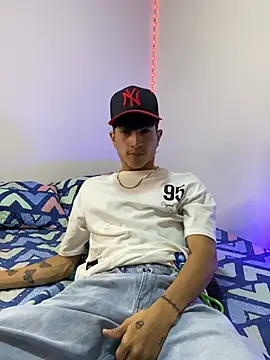  CamiloBass online show from 06-04-26, 01:44