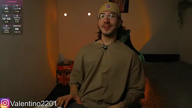 Valentino Xander online show from 03-15-26, 11:44