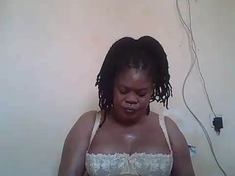 Snapshot of ANALQUEEN4 chatting on 05-19-26, 06:42 ANALQUEEN4 online show from 05-19-26, 06:42