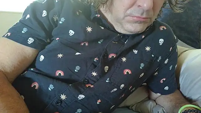 Snapshot of costanza7070 chatting on 03-09-25, 07:59 costanza7070 online show from 03-09-25, 07:59