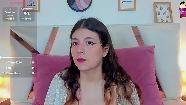 Snapshot of EngelStone chatting on 01-27-25, 07:46 EngelStone online show from 01-27-25, 07:46