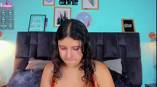 Snapshot of EngelStone chatting on 02-15-25, 07:39 EngelStone online show from 02-15-25, 07:39