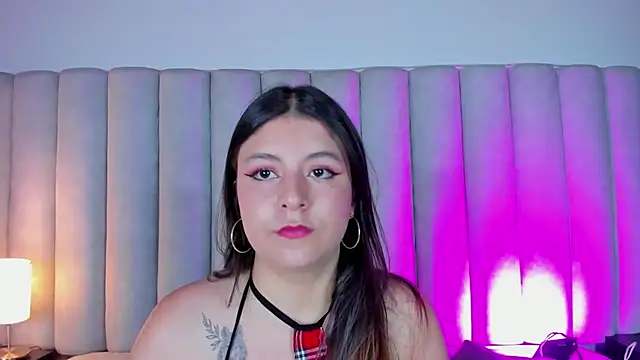 Snapshot of EngelStone chatting on 03-08-25, 07:53 EngelStone online show from 03-08-25, 07:53