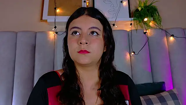 Snapshot of EngelStone chatting on 10-10-25, 07:24 EngelStone online show from 10-10-25, 07:24