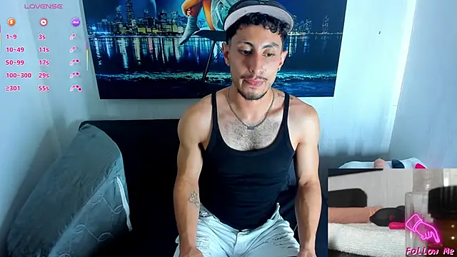 Snapshot of Piggy_Eddy chatting on 09-14-25, 07:46 Piggy Eddy online show from 09-14-25, 07:46