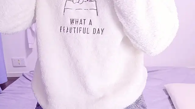 Snapshot of mari_tan_ch chatting on 12-10-24, 10:38 mari tan ch online show from 12-10-24, 10:38