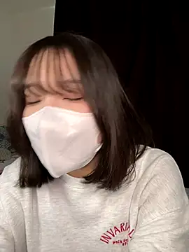 Snapshot of mari_tan_ch chatting on 10-19-25, 12:44 mari tan ch online show from 10-19-25, 12:44