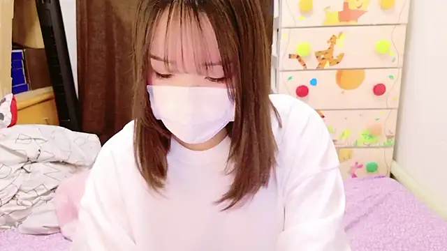 Snapshot of mari_tan_ch chatting on 12-05-25, 12:30 mari tan ch online show from 12-05-25, 12:30