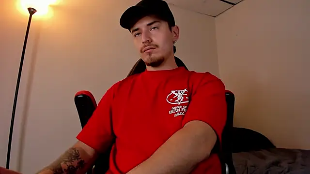 Snapshot of james_connor2 chatting on 03-03-25, 06:55 james connor2 online show from 03-03-25, 06:55