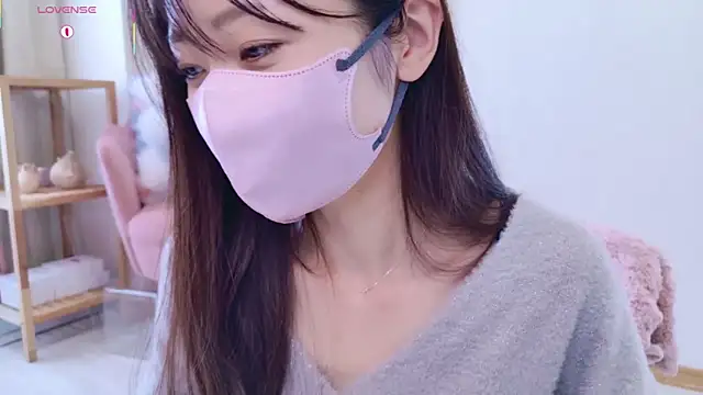 Snapshot of meg_0901 chatting on 02-15-25, 04:47 meg 0901 online show from 02-15-25, 04:47