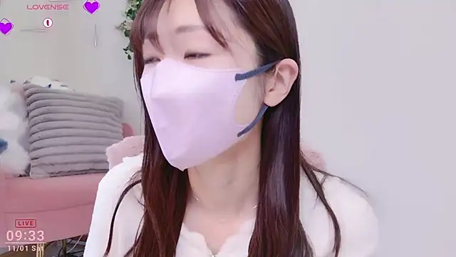 Snapshot of meg_0901 chatting on 11-01-25, 12:34 meg 0901 online show from 11-01-25, 12:34