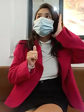 Snapshot of Hera_hera chatting on 03-05-25, 11:49 Hera hera online show from 03-05-25, 11:49