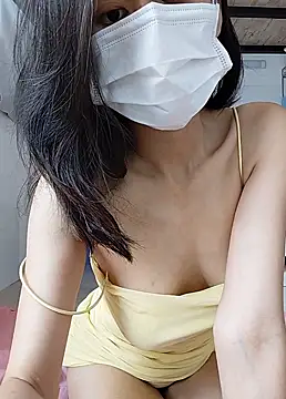 Snapshot of Hera_hera chatting on 09-15-25, 07:08 Hera hera online show from 09-15-25, 07:08