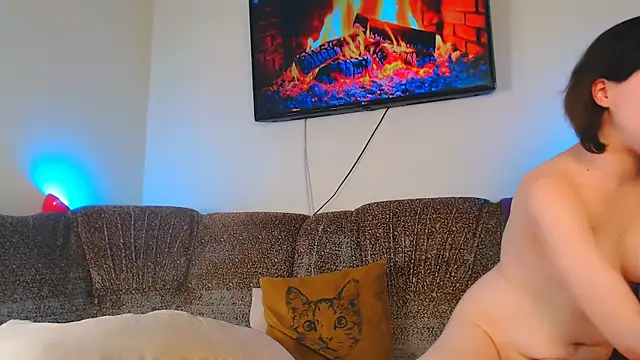 Caroline1995 online show from 03-10-25, 12:59