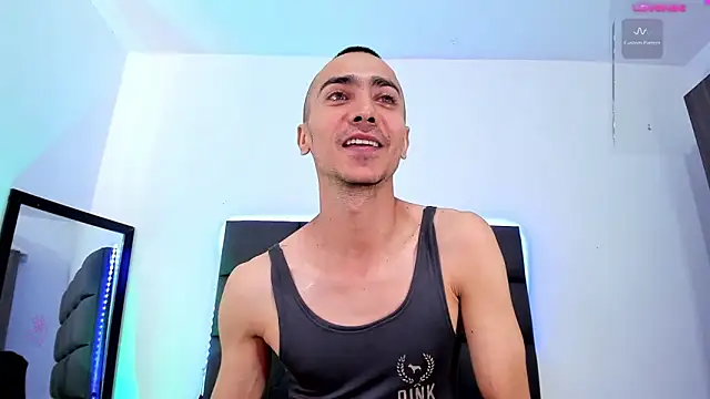 Snapshot of steven_hott8 chatting on 01-12-25, 02:09 steven hott8 online show from 01-12-25, 02:09