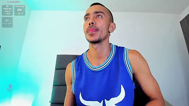 Snapshot of steven_hott8 chatting on 11-23-25, 05:02 steven hott8 online show from 11-23-25, 05:02