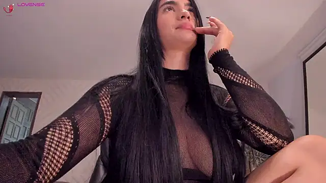 Snapshot of NatyFerrer_ chatting on 01-24-25, 01:57 NatyFerrer online show from 01-24-25, 01:57