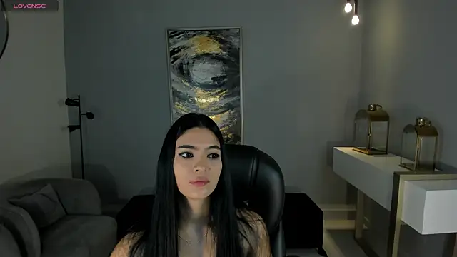 Snapshot of NatyFerrer_ chatting on 02-18-25, 10:49 NatyFerrer online show from 02-18-25, 10:49