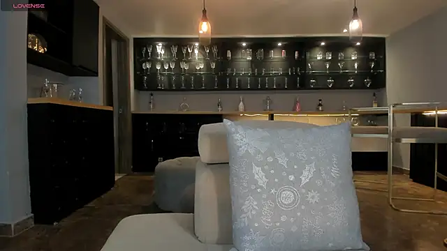 Snapshot of NatyFerrer_ chatting on 02-28-25, 10:30 NatyFerrer online show from 02-28-25, 10:30