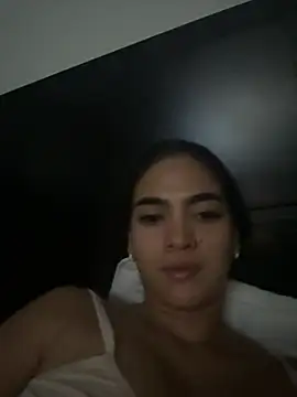NatyFerrer  online show from 06-03-26, 01:19
