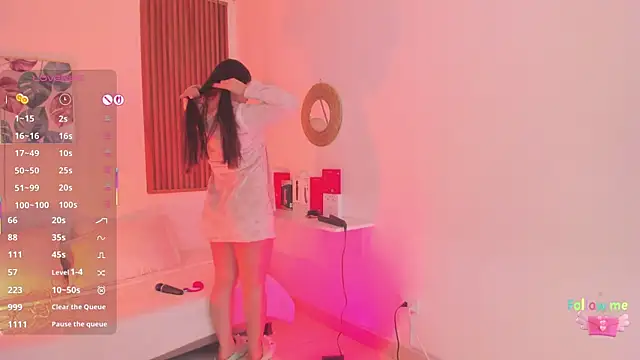 Snapshot of TiffanyWright chatting on 11-16-25, 01:49 TiffanyWright online show from 11-16-25, 01:49