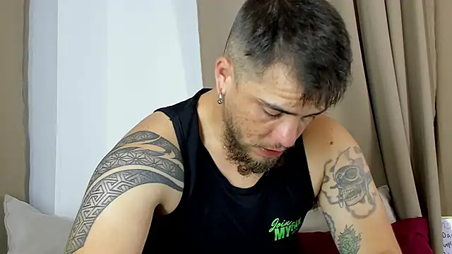 Beard xox online show from 02-17-25, 10:36