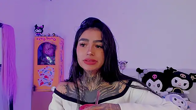 shadowcatt  online show from 11-04-25, 10:09