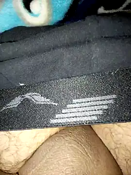 slawlargo01 online show from 03-29-26, 08:14