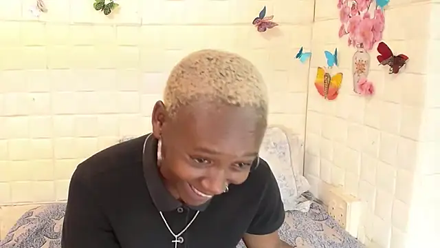 Snapshot of EbonyOlive69 chatting on 11-03-25, 05:25 EbonyOlive69 online show from 11-03-25, 05:25