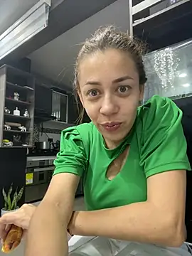 Snapshot of AnnbellaRosse chatting on 02-21-25, 12:38 AnnbellaRosse online show from 02-21-25, 12:38