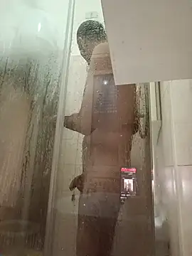 Snapshot of Fragolina73- chatting on 09-10-25, 05:13 Fragolina73- online show from 09-10-25, 05:13