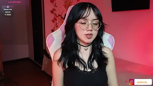 suzumi   online show from 12-03-24, 05:09