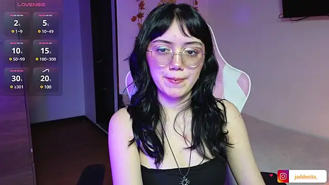 suzumi   online show from 01-06-25, 05:06