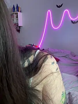 Mizztikaa online show from 01-20-25, 05:59