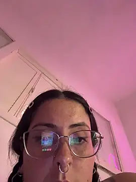 Mizztikaa online show from 02-11-26, 06:02