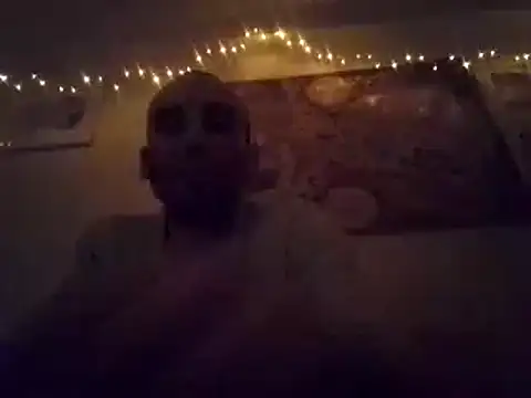 Snapshot of DrbigdickUK chatting on 12-17-24, 01:39 DrbigdickUK online show from 12-17-24, 01:39