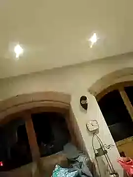 Snapshot of DrbigdickUK chatting on 01-07-25, 11:24 DrbigdickUK online show from 01-07-25, 11:24